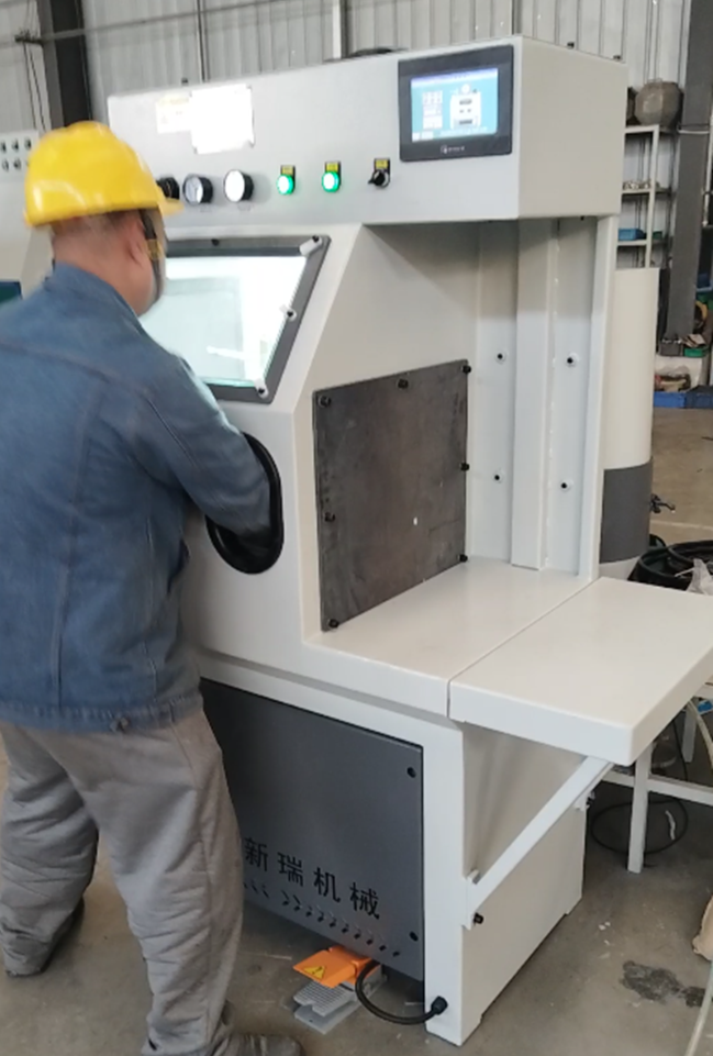 聊城微型喷砂机 精密小件的精细处理